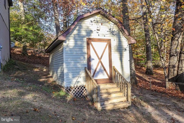 12504 ALGONQUIN TRL, Lusby, MD 20657