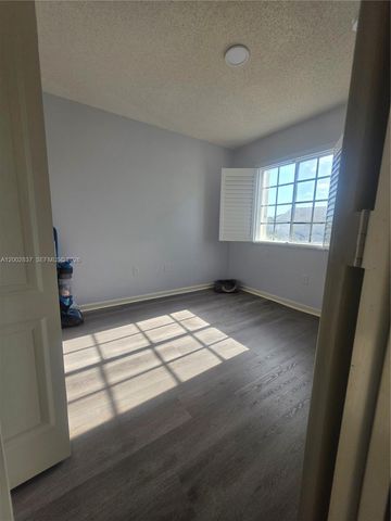 14055 SW 120th Ct 5-18, Miami, FL 33186