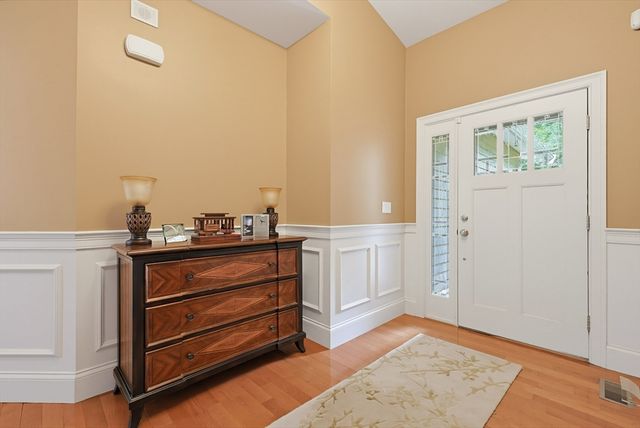 7 Walden Way 7, Milford, MA 01757