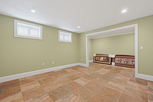 7 Walden Way 7, Milford, MA 01757
