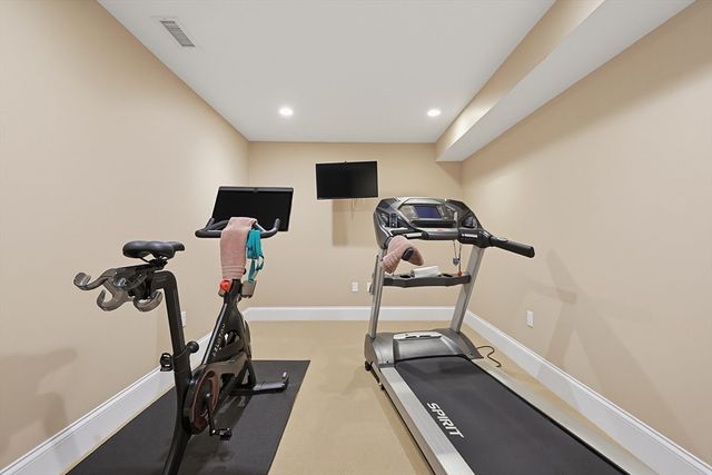 7 Walden Way 7, Milford, MA 01757