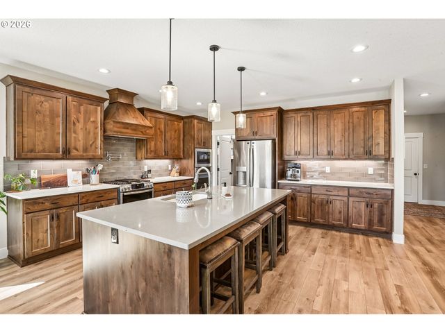 4417 Se 17TH Ave, Brush Prairie, WA 98606