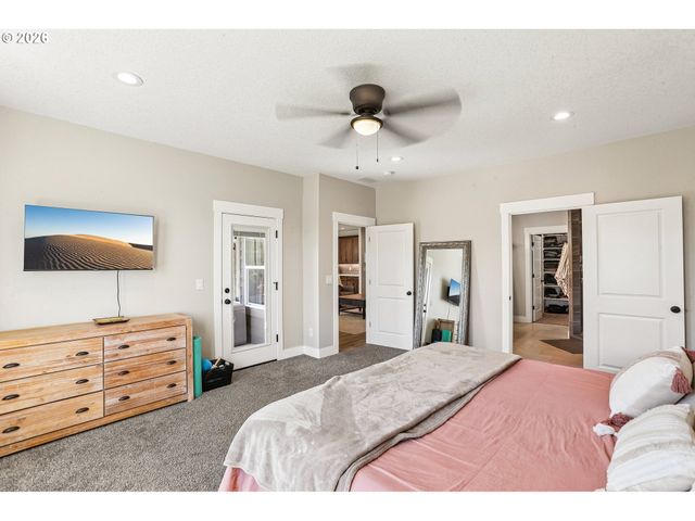 4417 Se 17TH Ave, Brush Prairie, WA 98606