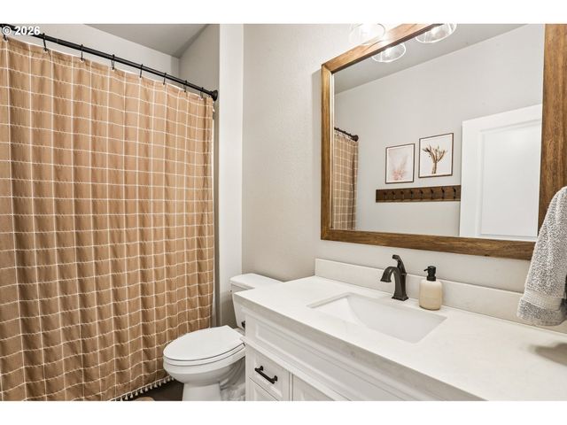 4417 Se 17TH Ave, Brush Prairie, WA 98606