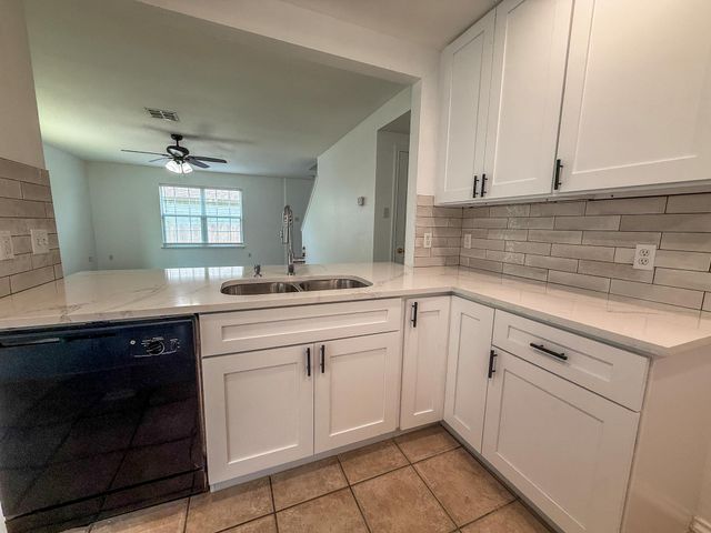 1148 Apollo CIR, Round Rock, TX 78664