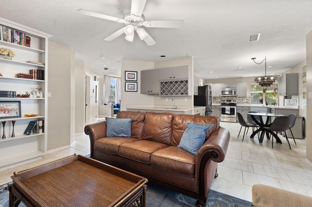 6705 Cypress Point Way NE, Albuquerque, NM 87111