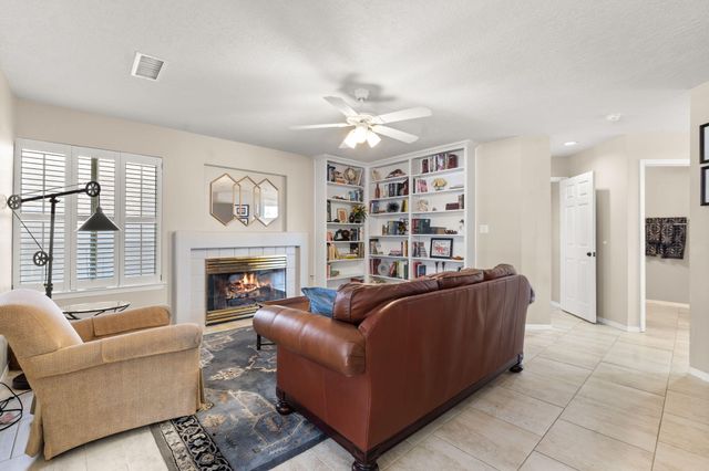 6705 Cypress Point Way NE, Albuquerque, NM 87111