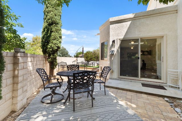 6705 Cypress Point Way NE, Albuquerque, NM 87111