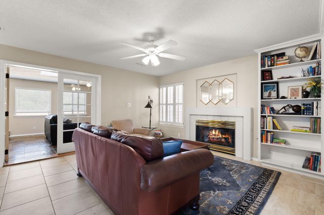 6705 Cypress Point Way NE, Albuquerque, NM 87111