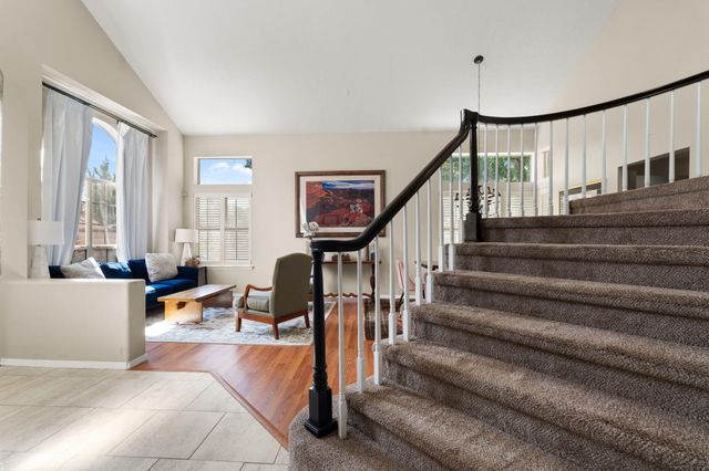 6705 Cypress Point Way NE, Albuquerque, NM 87111