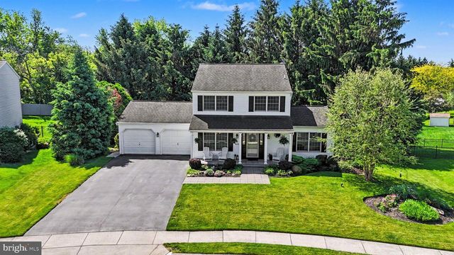 2427 CLOVER, Mechanicsburg, PA 17055