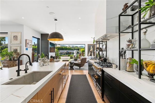 1521 Bayadere Terrace, Corona Del Mar, CA 92625