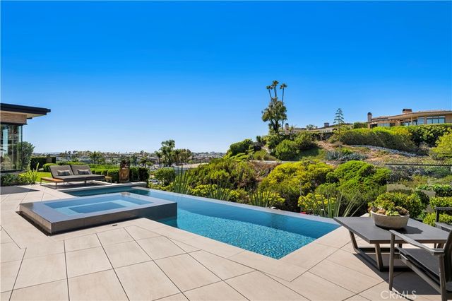 1521 Bayadere Terrace, Corona Del Mar, CA 92625