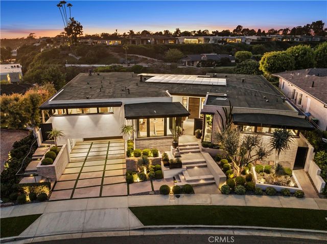 1521 Bayadere Terrace, Corona Del Mar, CA 92625