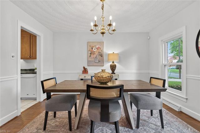 3012 Princess Anne CRES, Chesapeake, VA 23321