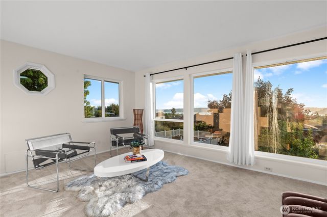 920 S Ventura Drive, Tacoma, WA 98465