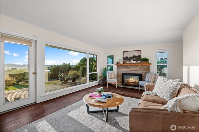 920 S Ventura Drive, Tacoma, WA 98465