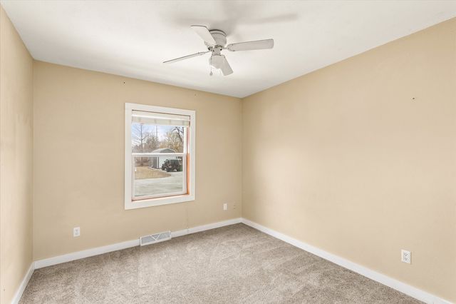 33045 Finestead Drive, Granger, IA 50109