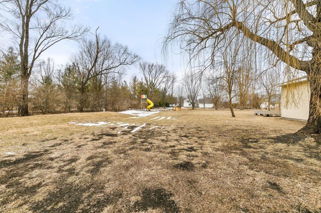 33045 Finestead Drive, Granger, IA 50109