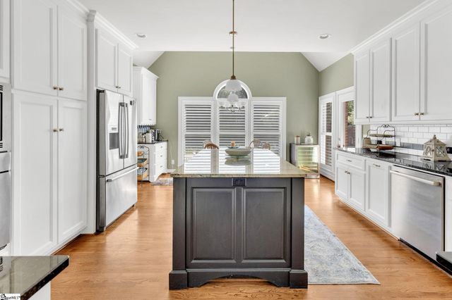 1 Gilder Trace, Simpsonville, SC 29681