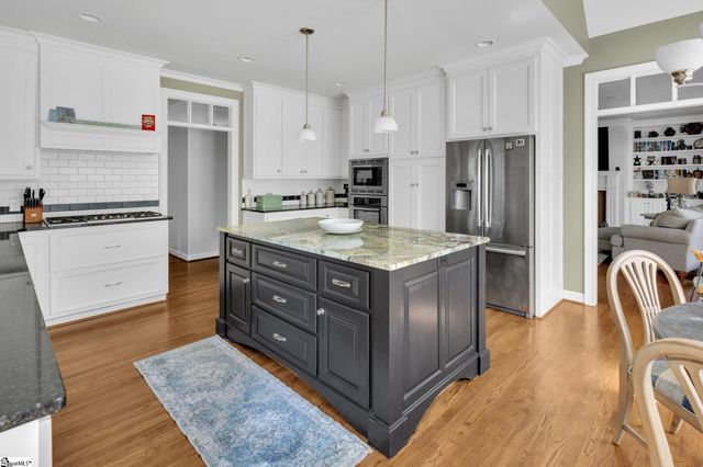 1 Gilder Trace, Simpsonville, SC 29681