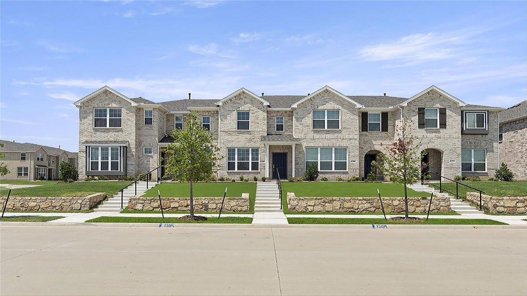1205 Morgan Dr, Sherman, TX 75090