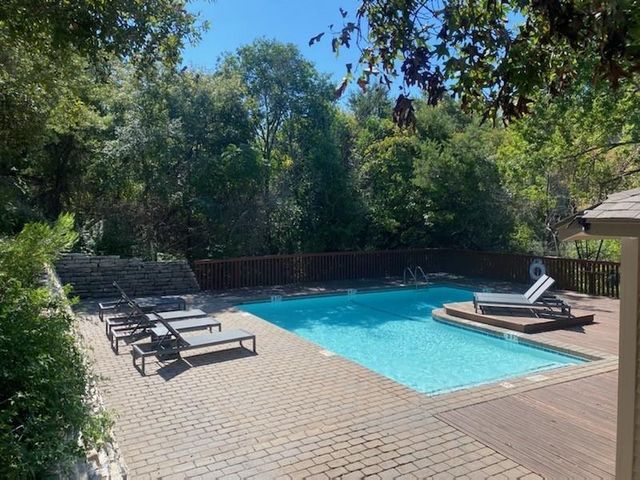 5507 Oakwood CV A-2, Austin, TX 78731