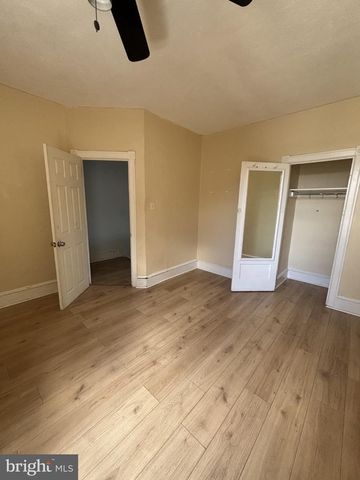 4636 OAKLAND ST, Philadelphia, PA 19124