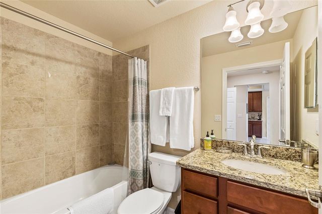 5558 PALMER CIRCLE 105, Bradenton, FL 34211