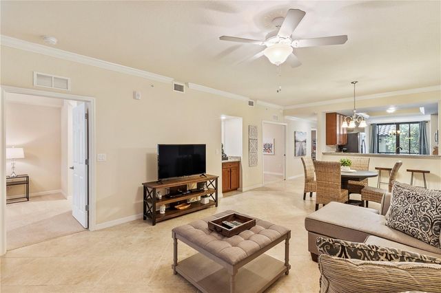 5558 PALMER CIRCLE 105, Bradenton, FL 34211