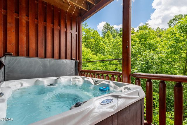 655 Stockton Drive, Sevierville, TN 37876