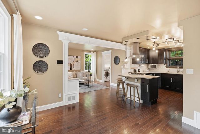 203 S WASHINGTON ST, Rockville, MD 20850