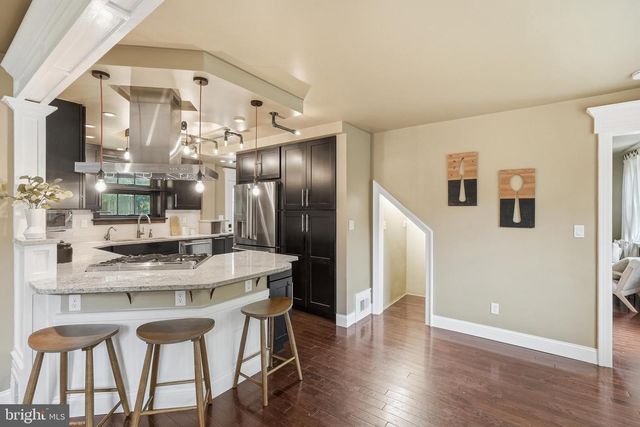 203 S WASHINGTON ST, Rockville, MD 20850
