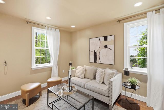 203 S WASHINGTON ST, Rockville, MD 20850