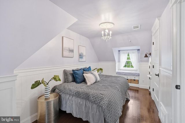203 S WASHINGTON ST, Rockville, MD 20850