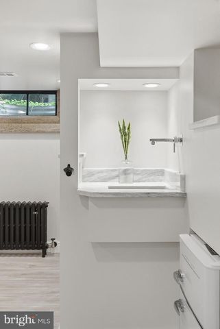 203 S WASHINGTON ST, Rockville, MD 20850