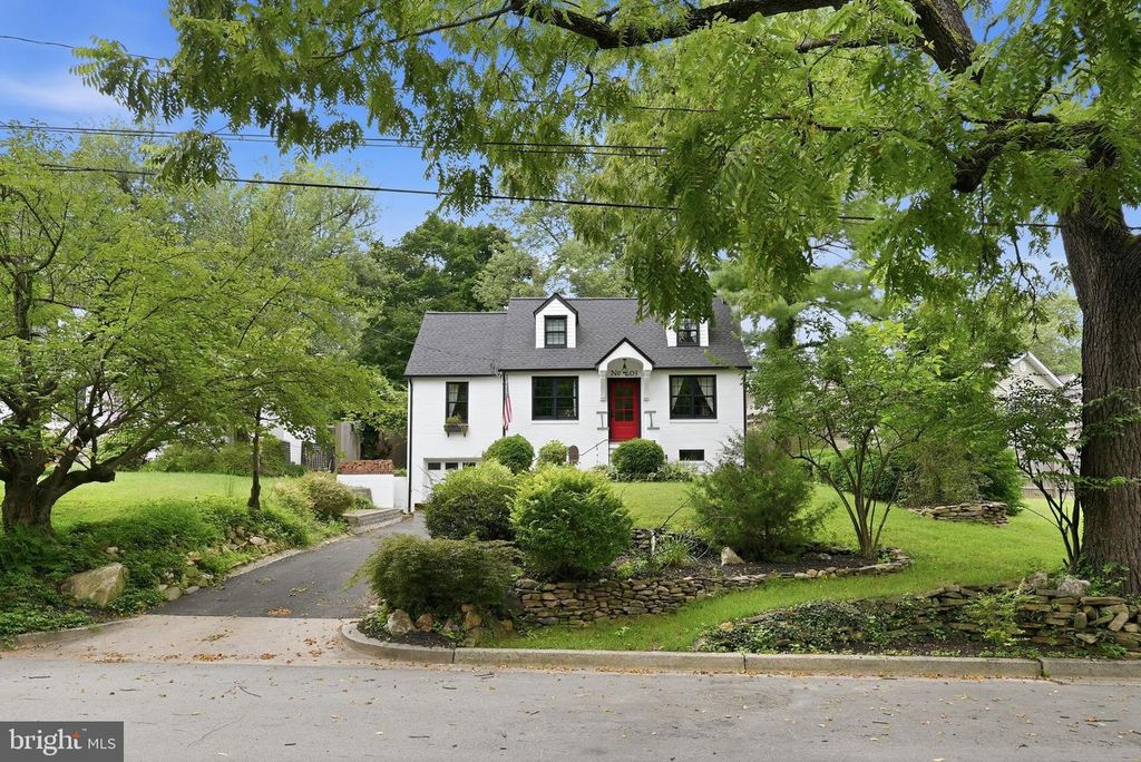 203 S WASHINGTON ST, Rockville, MD 20850