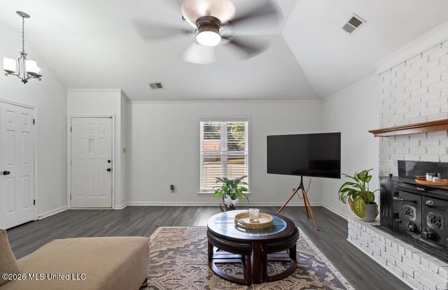 838 Cloverleaf Drive, Southaven, MS 38671