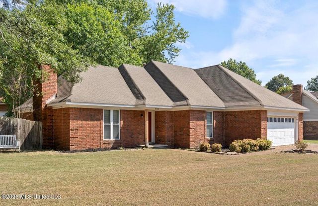 838 Cloverleaf Drive, Southaven, MS 38671