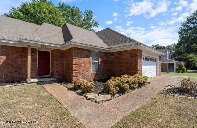 838 Cloverleaf Drive, Southaven, MS 38671