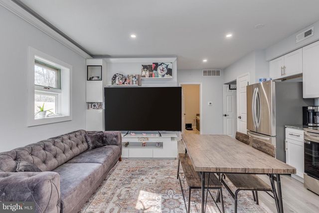 119 FLEETWOOD AVE, Mount Laurel, NJ 08054