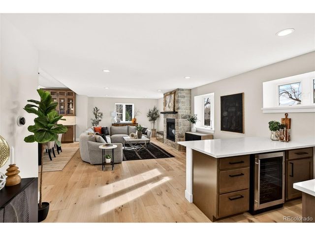 3092 S Cook St, Denver, CO 80210