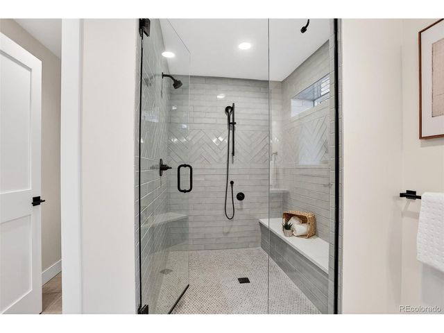 3092 S Cook St, Denver, CO 80210