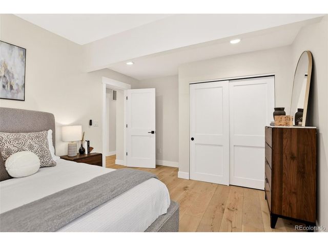 3092 S Cook St, Denver, CO 80210