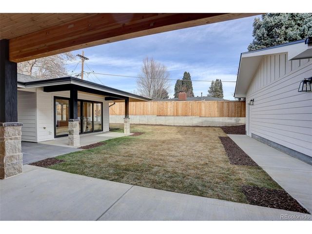 3092 S Cook St, Denver, CO 80210