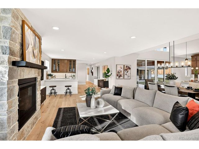 3092 S Cook St, Denver, CO 80210