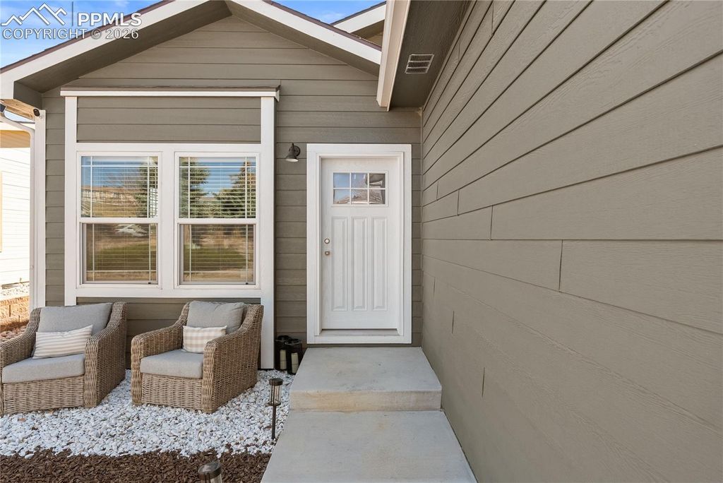 7647 Black Bear Point, Colorado Springs, CO 80922 — photo 3