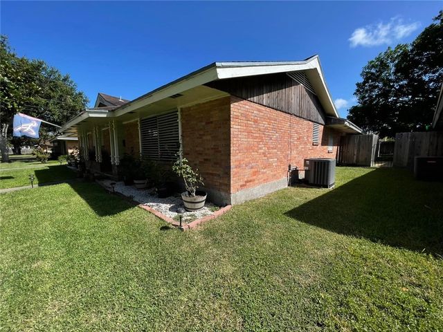 4721 Gayle Dr, Corpus Christi, TX 78413
