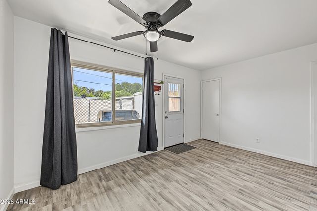 225 N STANDAGE -- 125, Mesa, AZ 85201