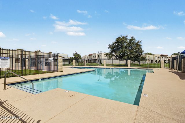 225 N STANDAGE -- 125, Mesa, AZ 85201